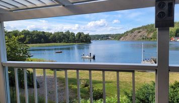 Norrnäs Sandö, Värmdö. Sjötomt, brygga