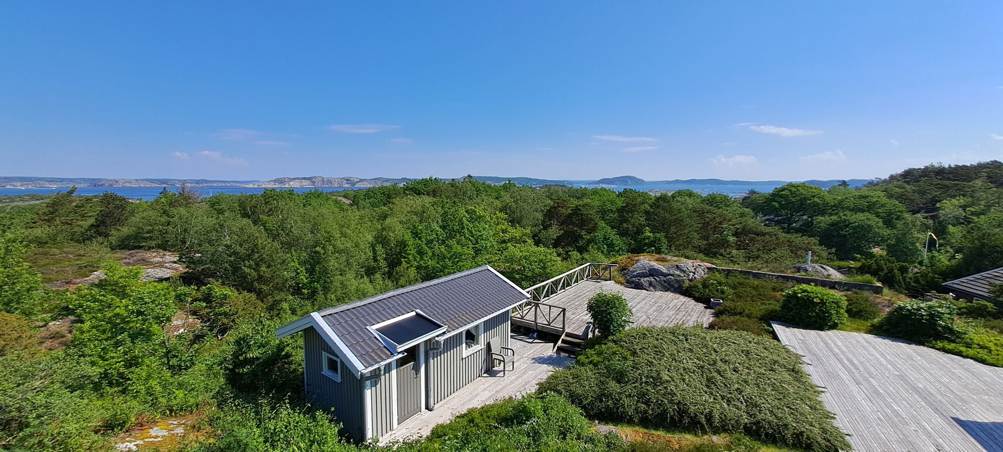 Hyr vår ljusa, fina sommarstuga! – bild 7 av 18