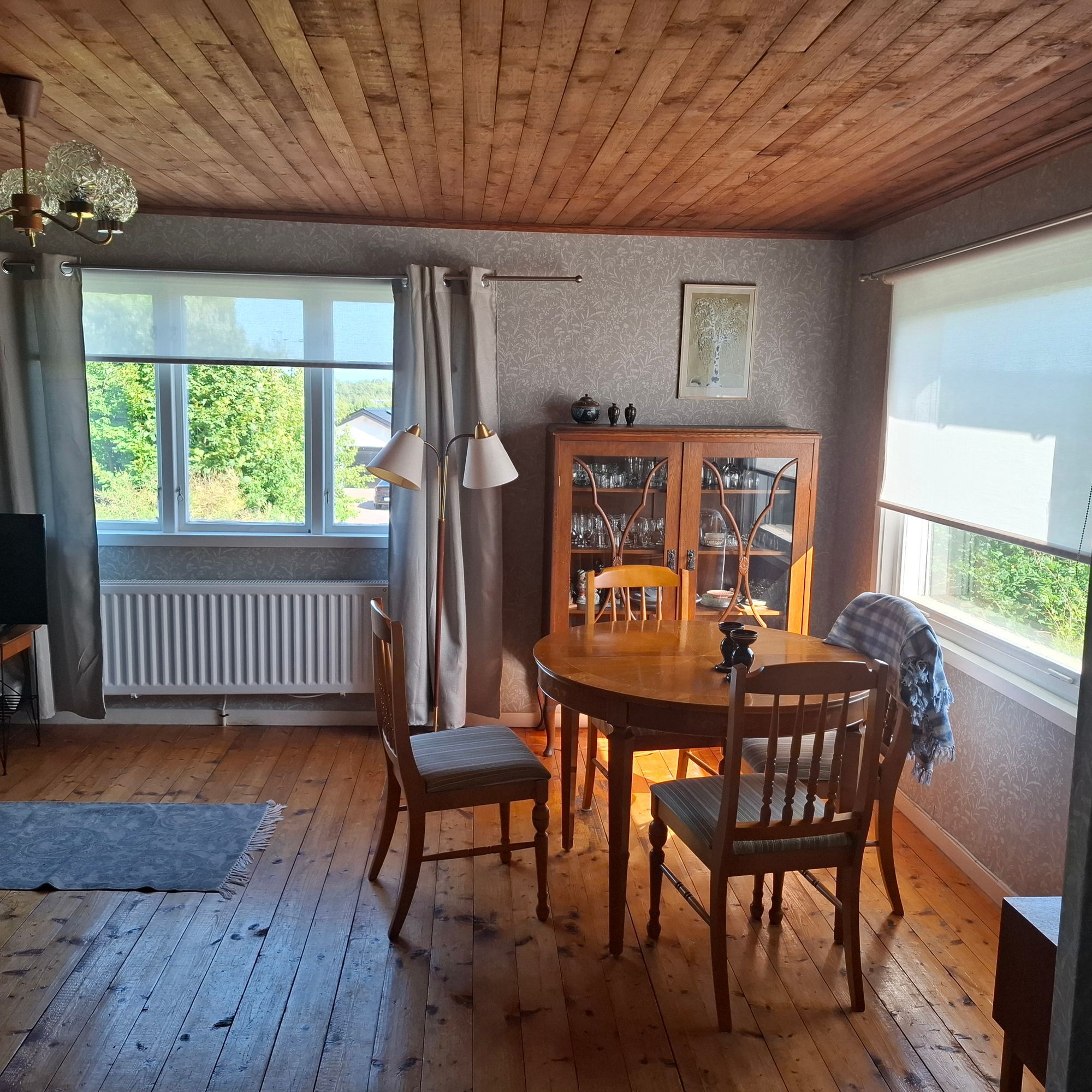 Falkenberg-Ringsegård-Skrea-800 m till stranden. – bild 14 av 24