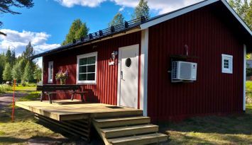 Familjevänlig mysig röd fjällstuga nära Kläppen