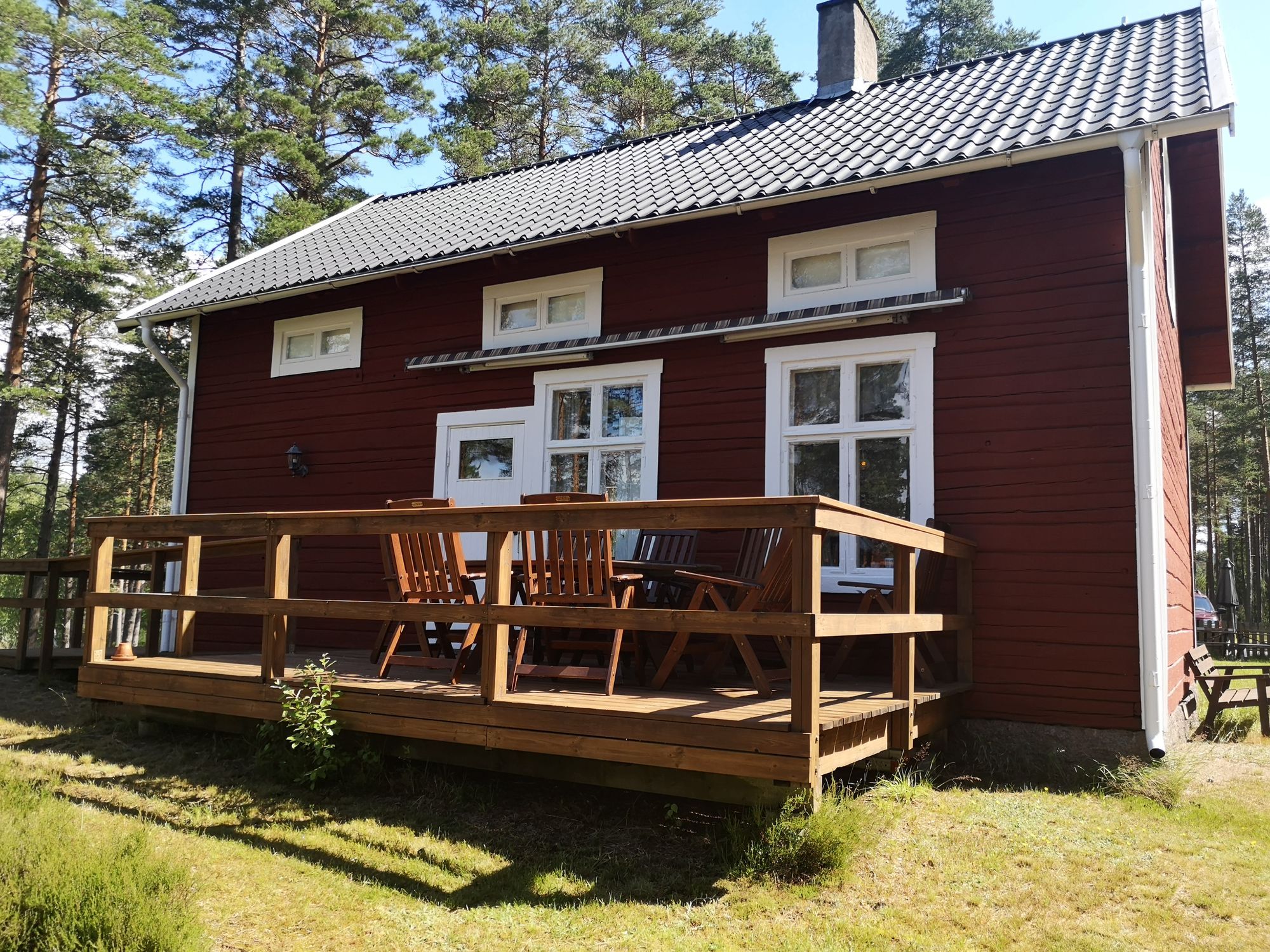Klubbstuga vid Sjön Skruven i Mariannelund – bild 2 av 24