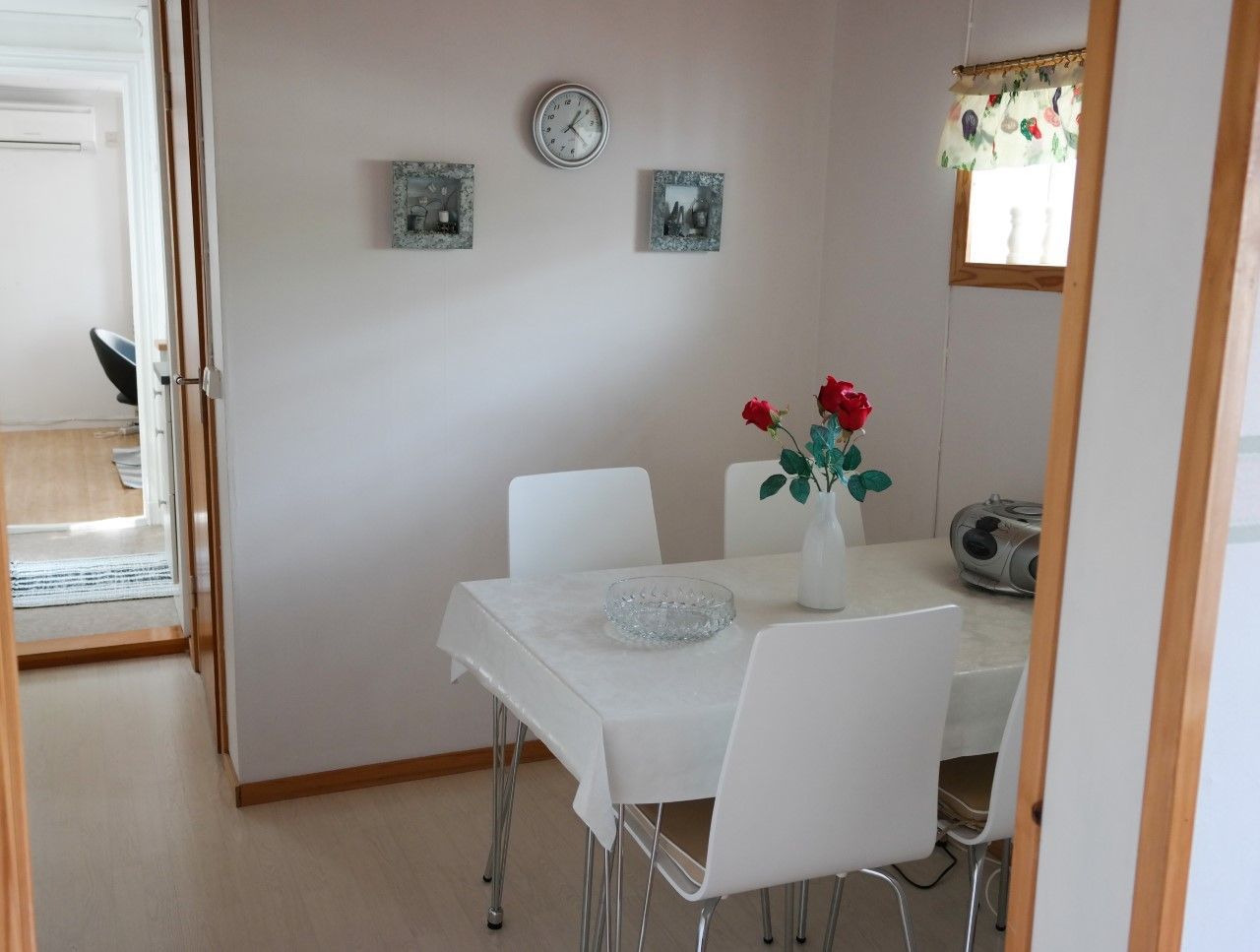 Västervik Stuga,centralt . – bild 4 av 12