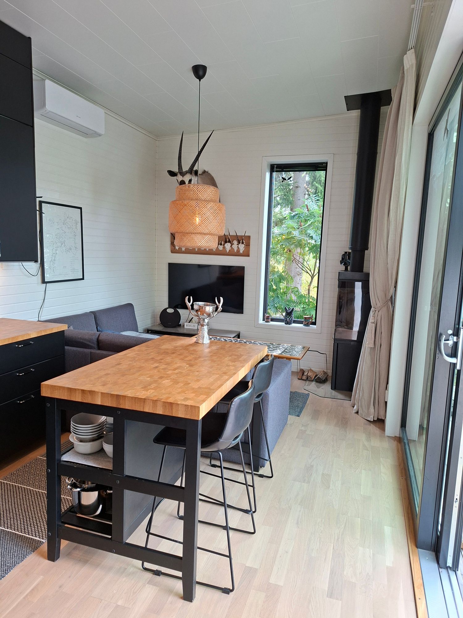 Sjöhuset - båtar, strand, bastu, brygga och grill! – bild 11 av 24