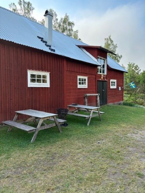 Lantligt fridfullt torp uthyres veckovis – bild 6 av 24