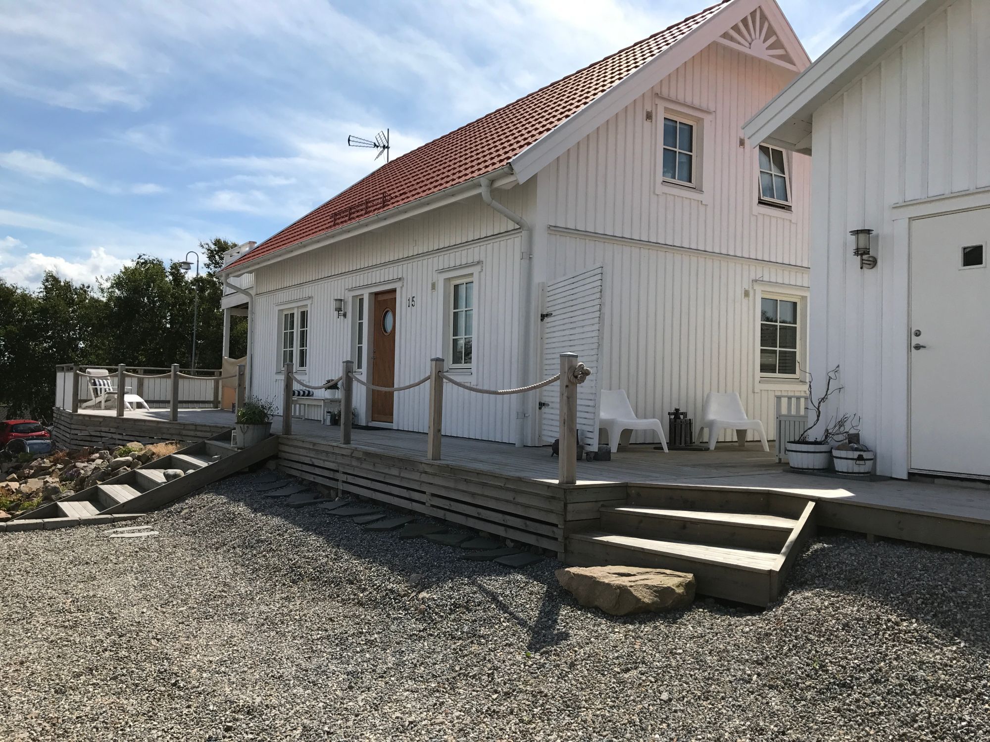 Mysigt Skärgårdshus på vackra ön Bohus-Malmön – bild 2 av 24