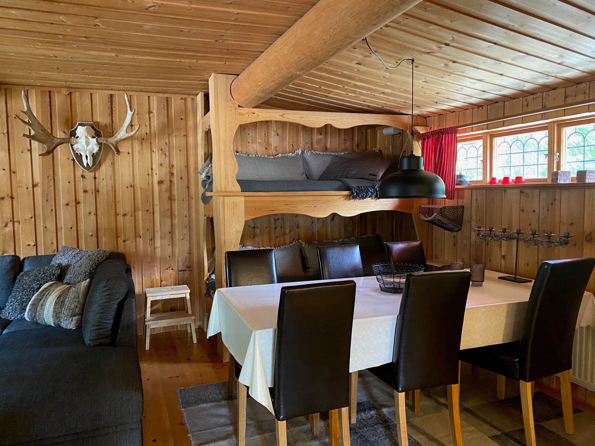 Timrad fjällstuga i Grövelsjön – bild 8 av 24