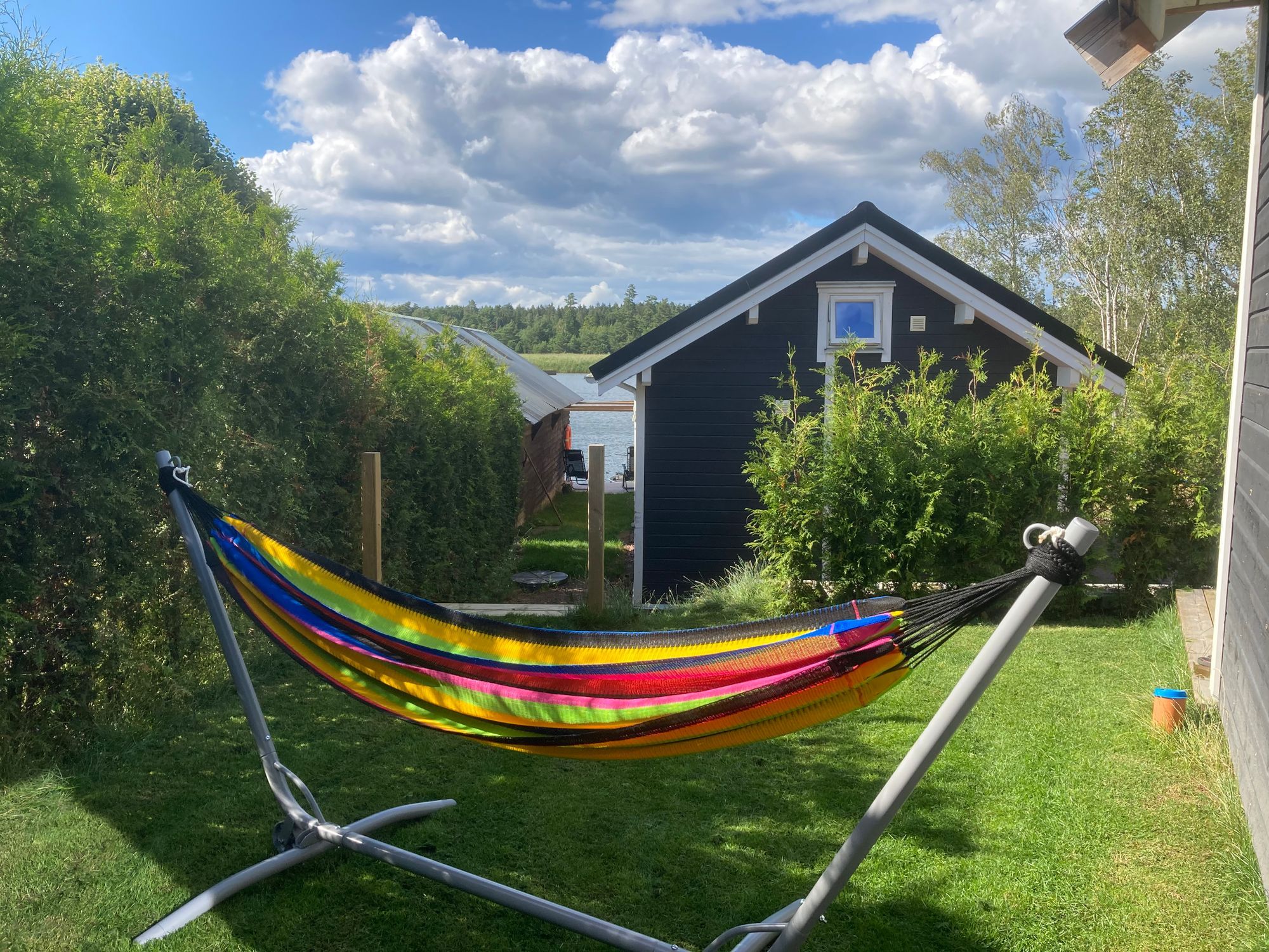 Nyare hus vid havet Egen tomt med brygga och båt – bild 14 av 24