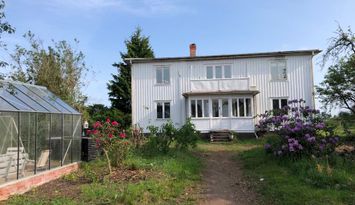 Bockekulla Gård - Boka rum på våran hästgård!