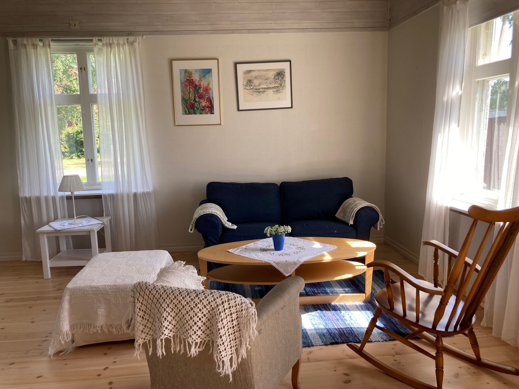 Mysigt hus på landet nära Skara. – bild 15 av 17