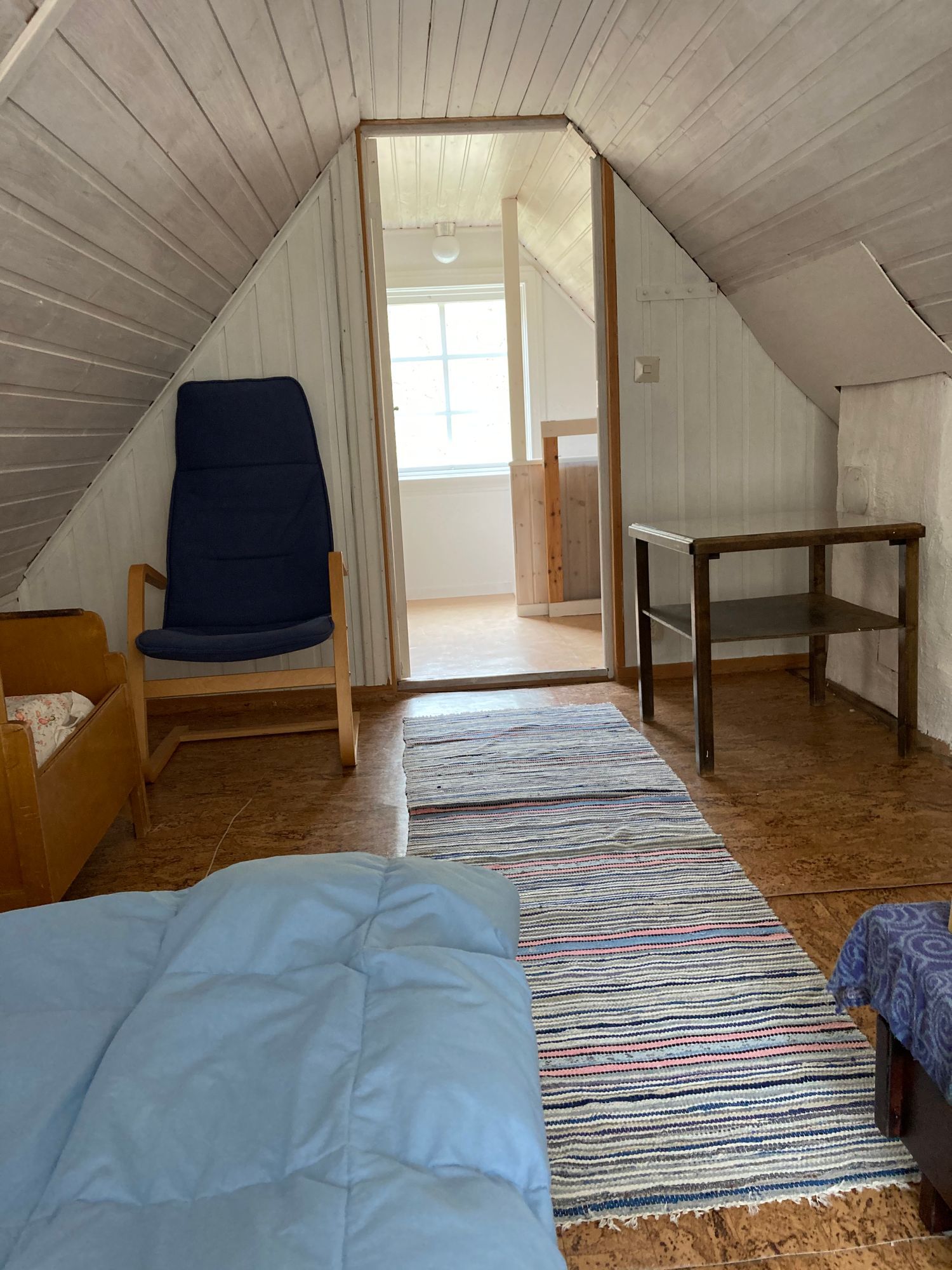 Fin röd stuga vid ”blekingeleden”,, uthyres. – bild 10 av 24