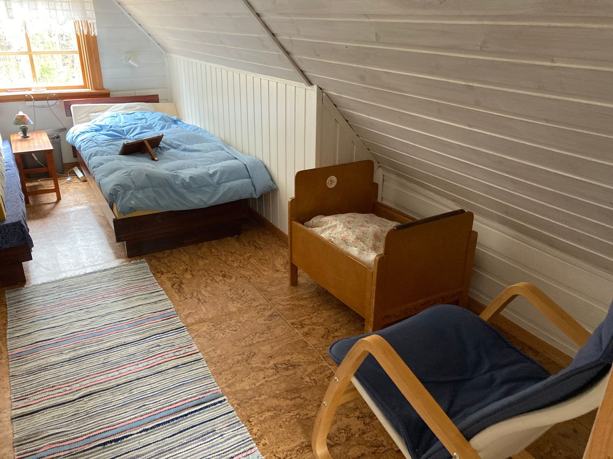 Fin röd stuga vid ”blekingeleden”,, uthyres. – bild 11 av 24