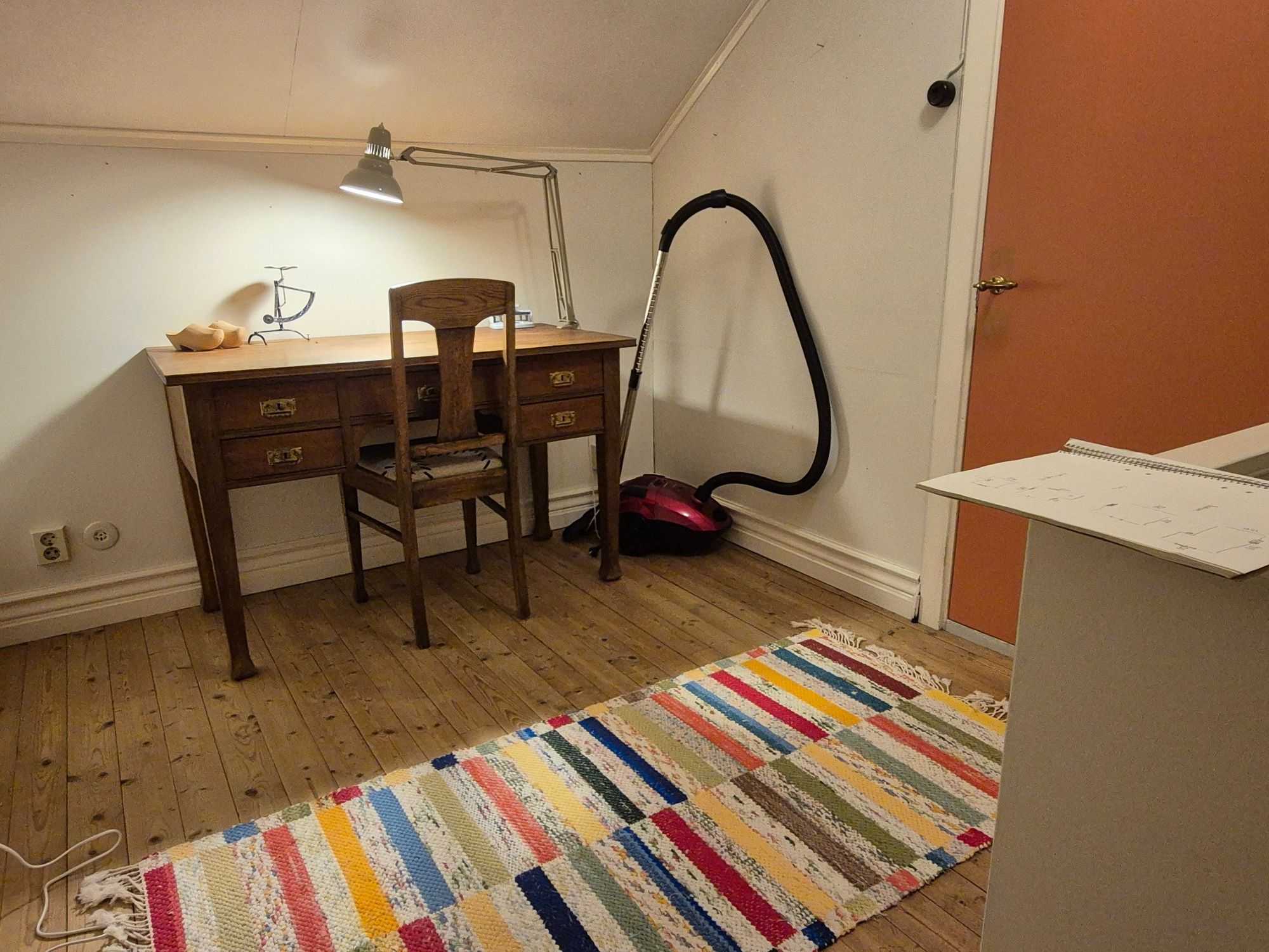 Charmiga Änglagård i Vänga – bild 15 av 24