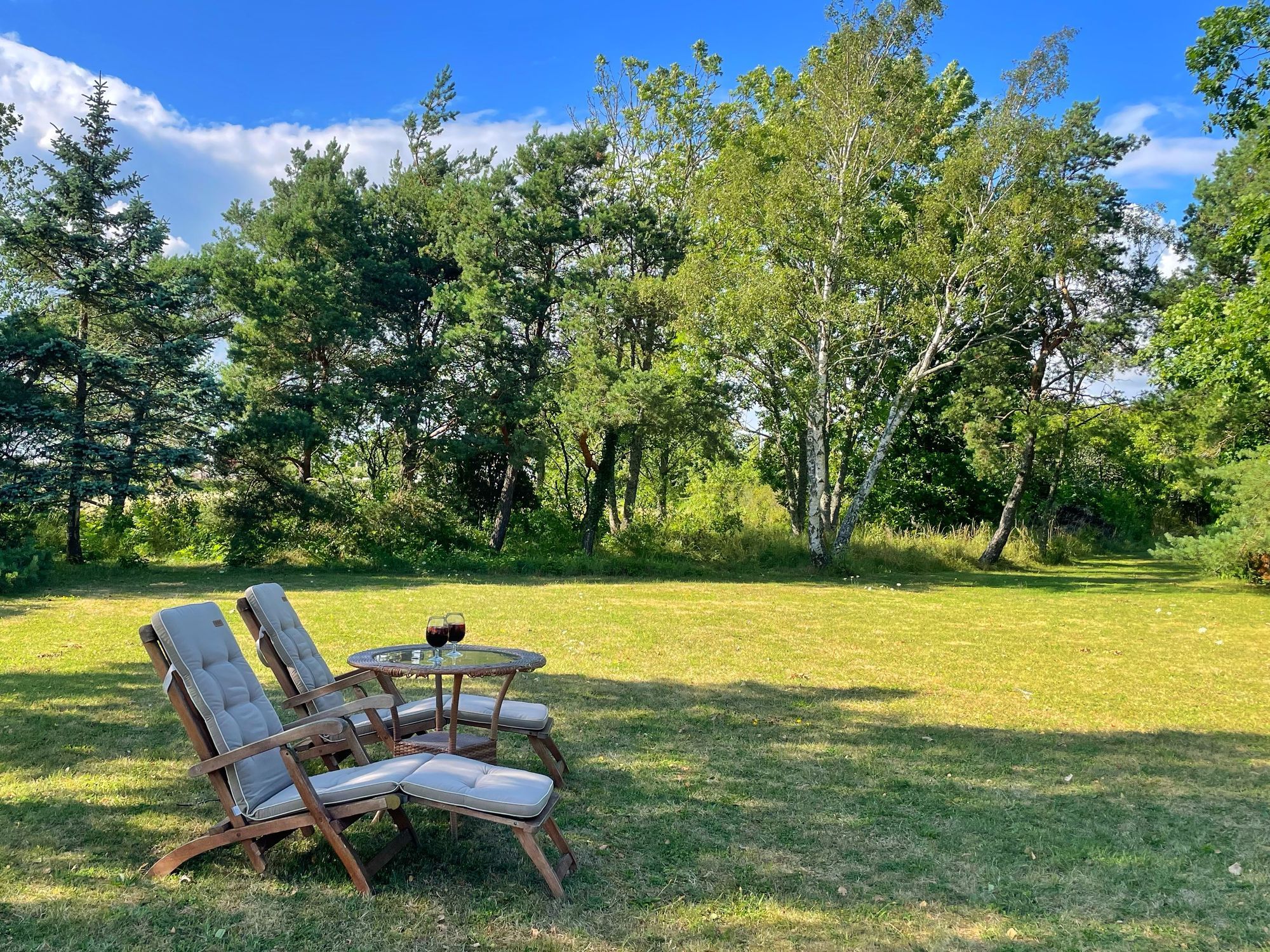 Havsnära hus i Ronehamn på Gotland – bild 20 av 24