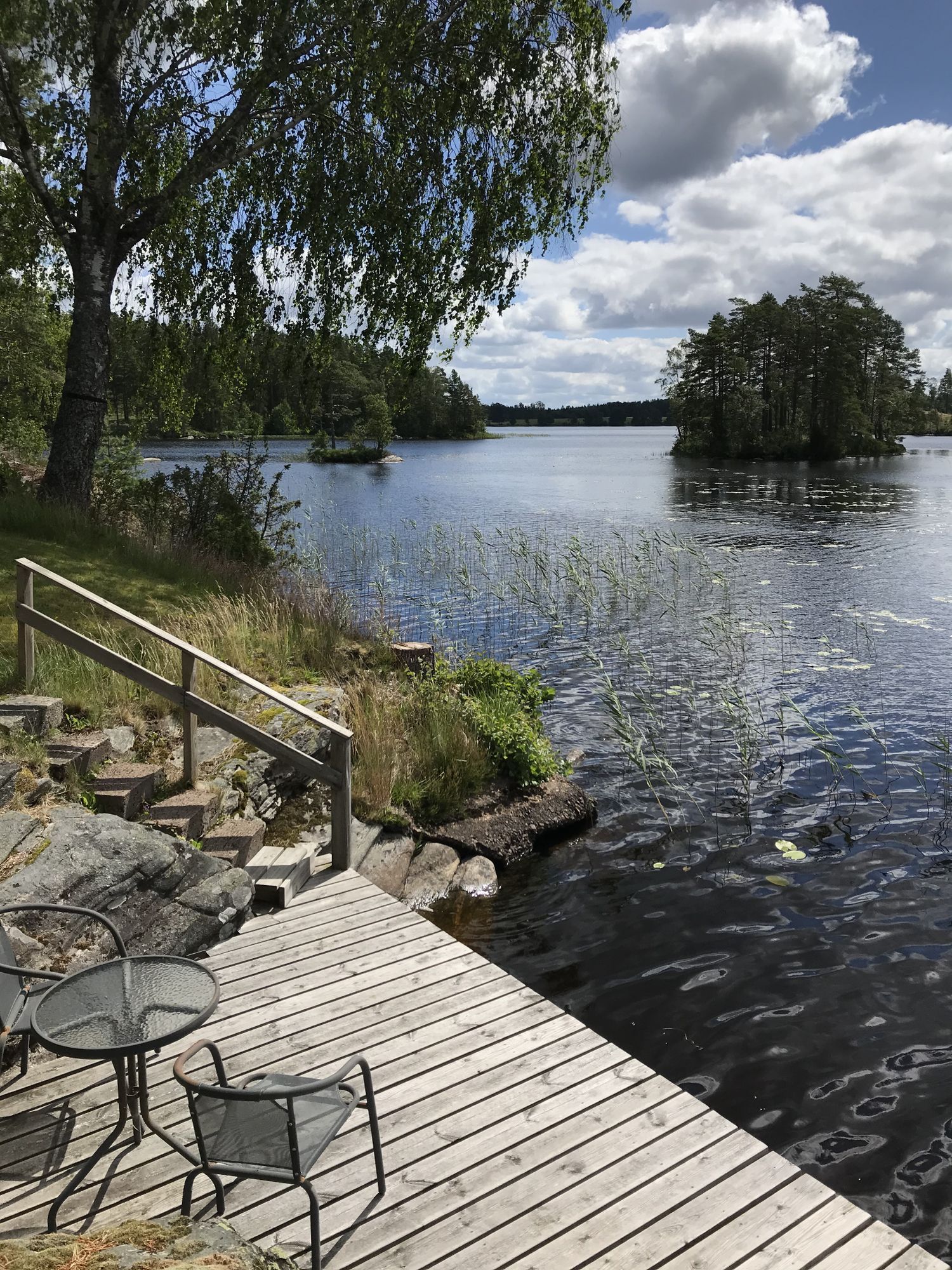 Stuga med sjöläge i Småland – bild 7 av 19