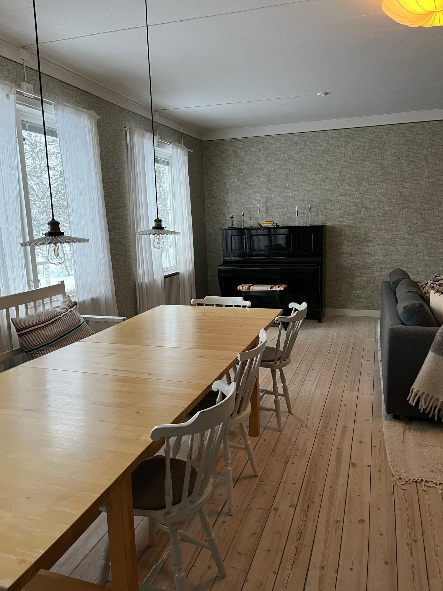 Gammal skola med moderna bekvämligheter – bild 9 av 24
