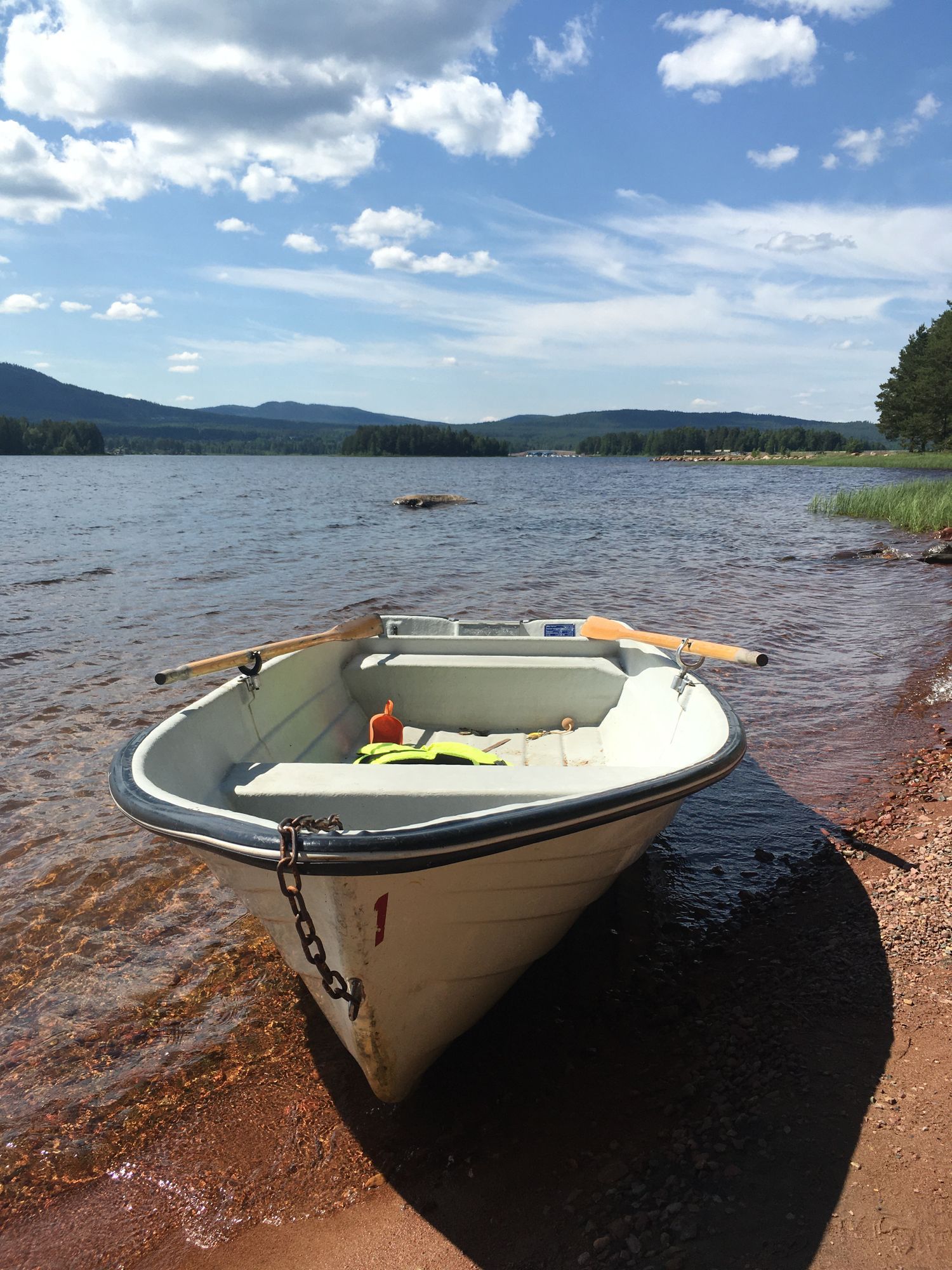 Mysig stuga på Sollerön🏡 250 m till Morgondoppet! – bild 18 av 24