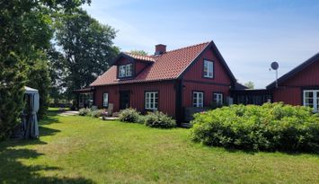 Unikt läge, charmigt renoverat hus