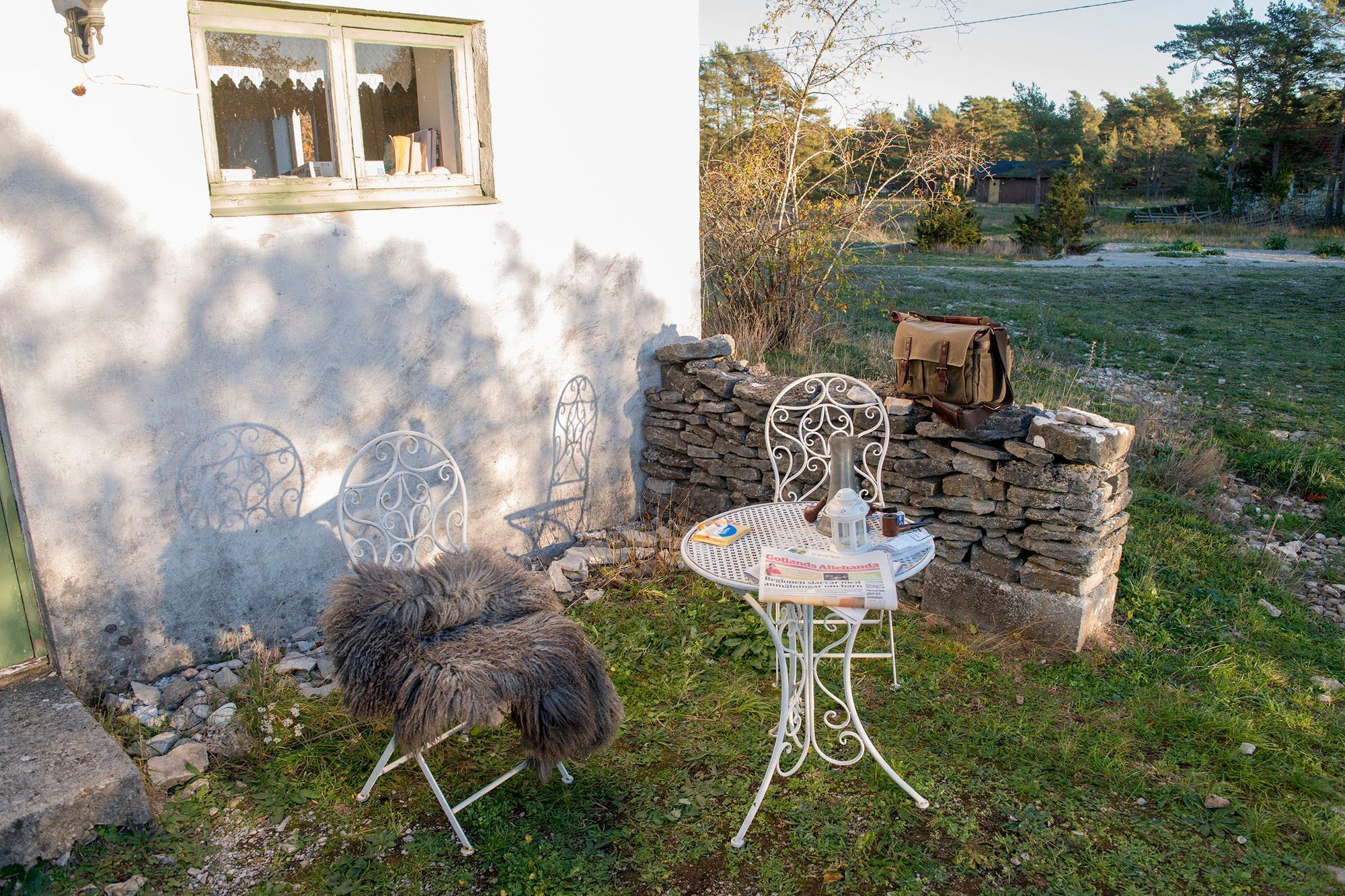 Genuint kalkstenshus på Fårö – bild 7 av 11