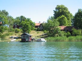 Old farmhouse at the sea, 45 min fr Stockholm