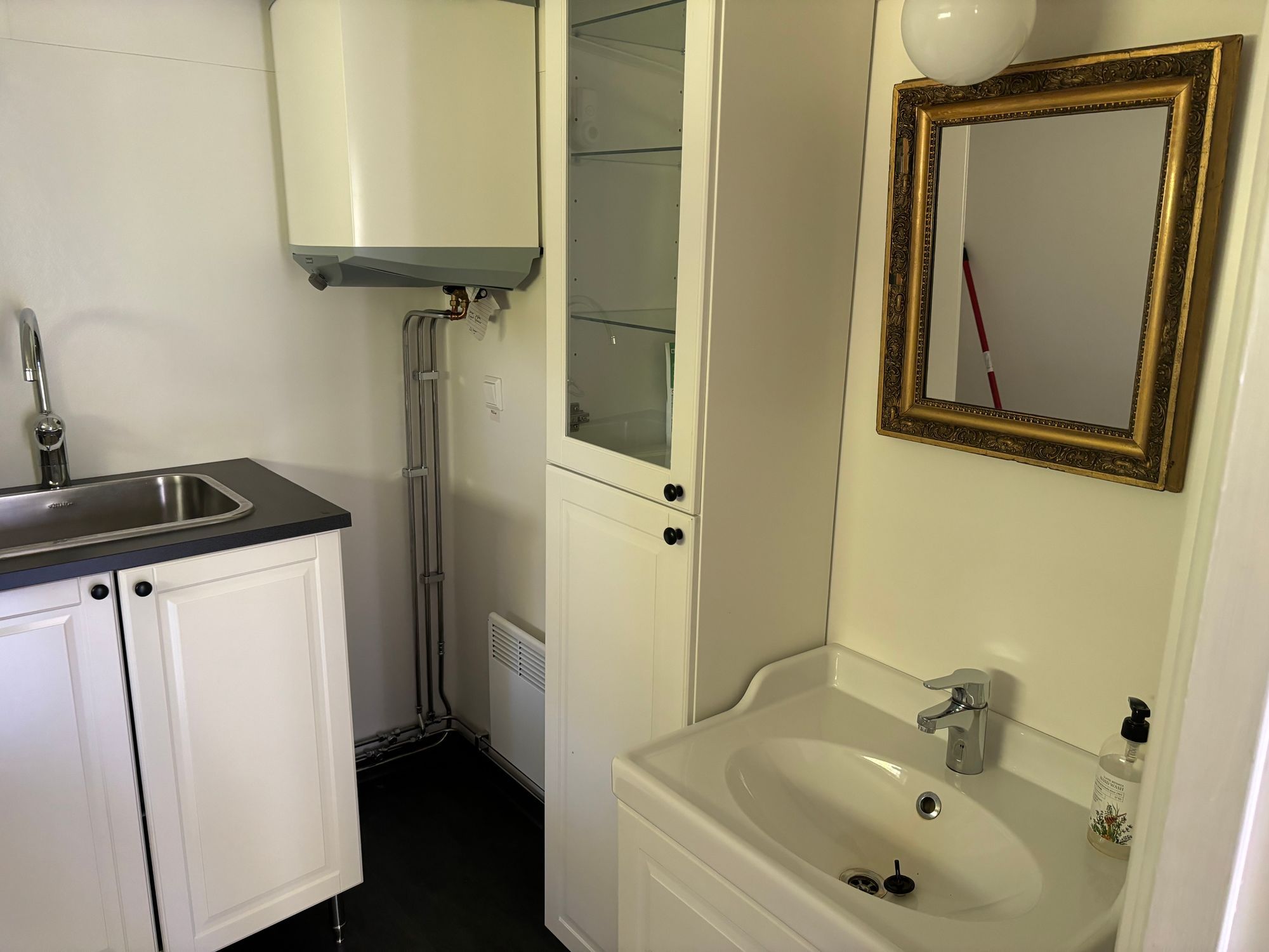 Stuga med närhet till vandring, bad & fiske. – bild 23 av 24