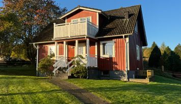 Mysigt stuga på landet