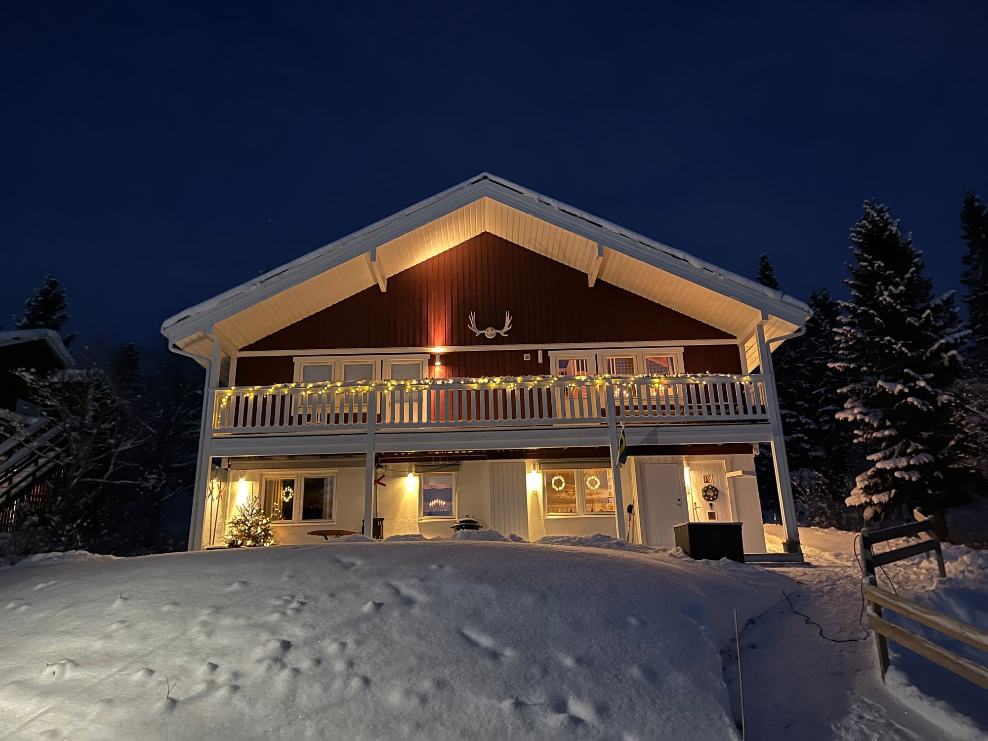 Ski in/out i Björnen. Ledigt v.7!