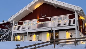 Echtes Ski in/out Åre Björnen. (Kinderfreundlich)