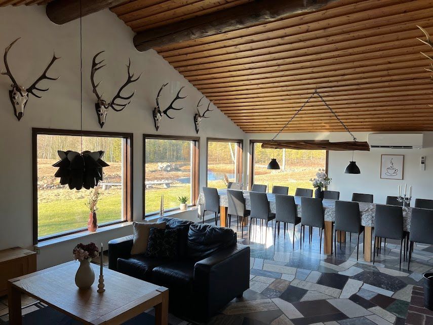 Ödegård/Skogsgård med sjö,spabad och oppkudde – bild 17 av 24