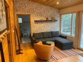 Gästhus i Sandhamn lugnt område 5 min från hamnen
