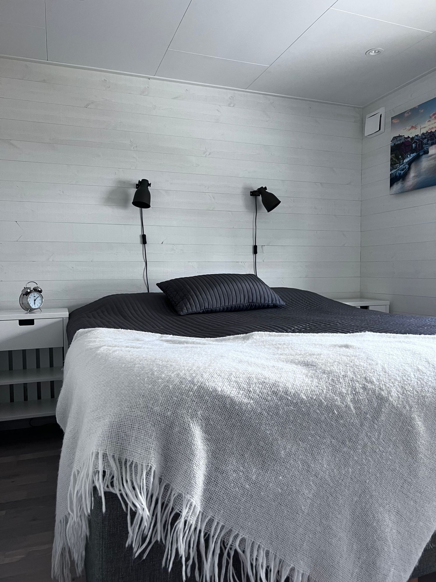 Hus byggt 2017 på 39 kvm med sovloft på Skaftö! – bild 12 av 14