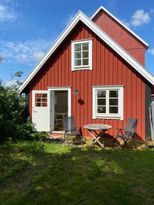 Hyr vår nyrenoverade drängstuga på Ekelunda Gård