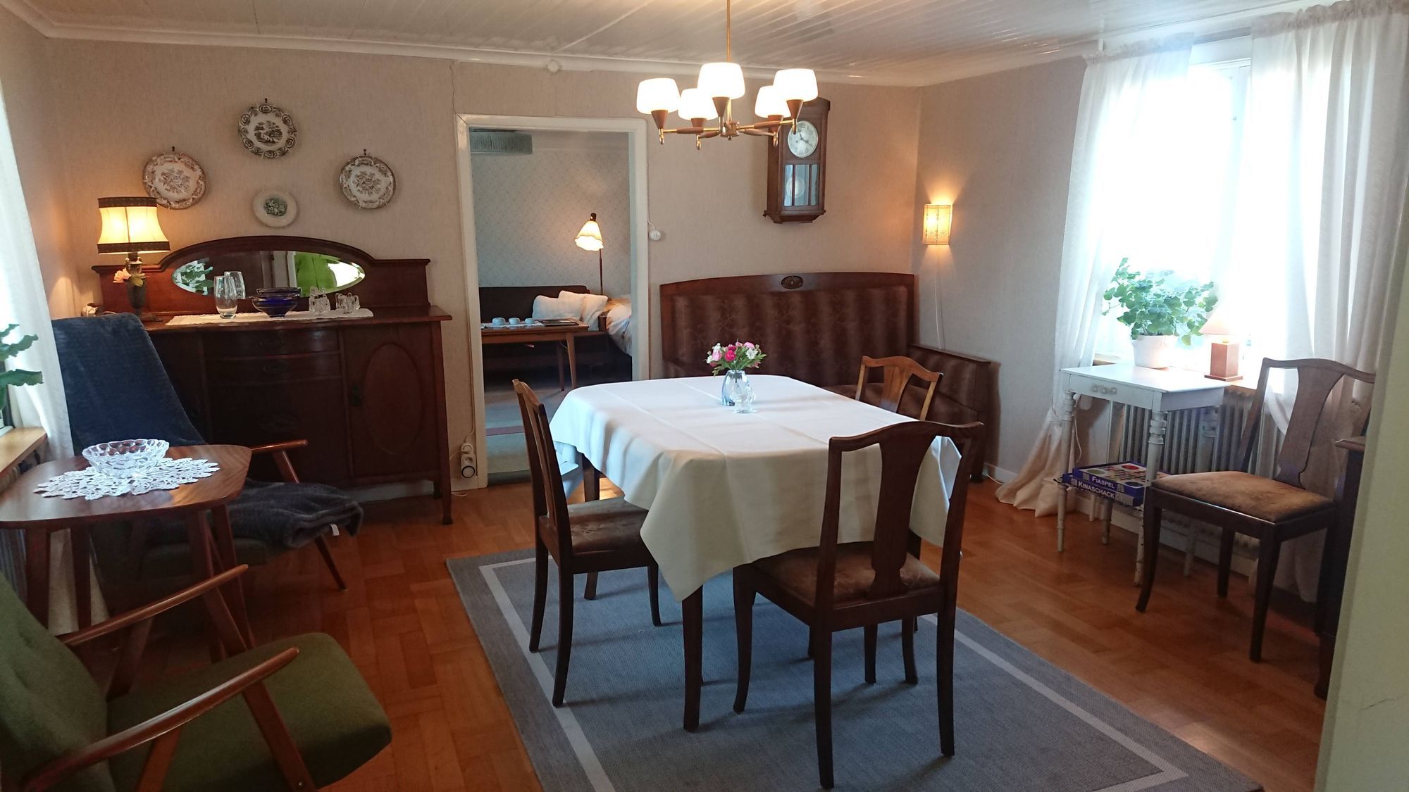 Trivsamt hus i lantlig miljö vid havet – bild 5 av 18