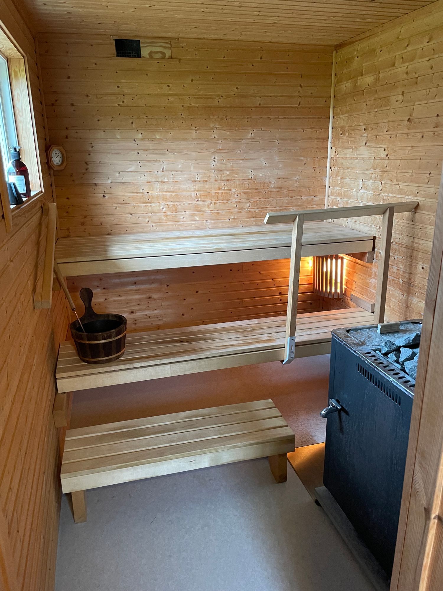 Stort vackert lantligt hus + bastu – bild 16 av 19