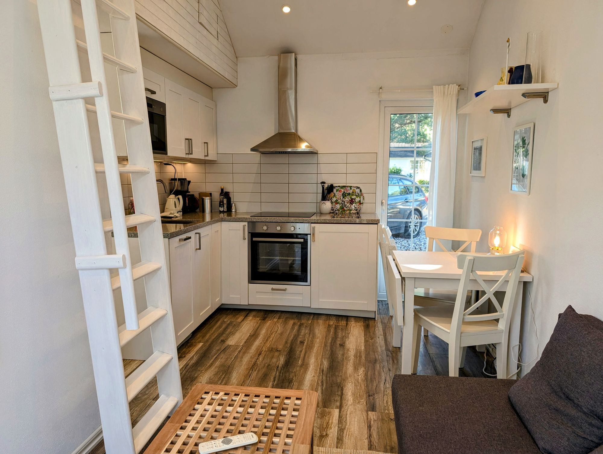 Tiny house byggt 2018 200 m till strand m Netflix
