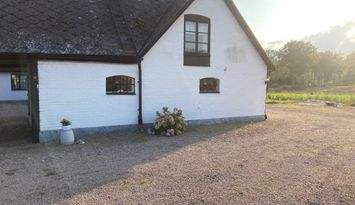 Lägenhet i fyrlängad gård