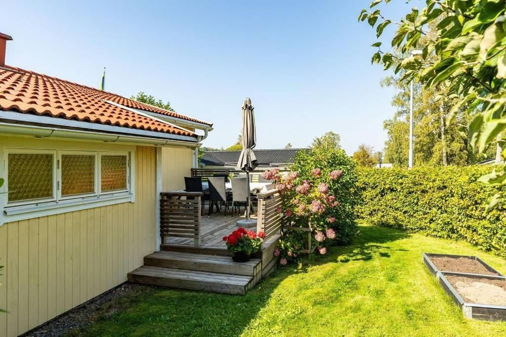 Charmigt Villa bredvid sjön Örlen – bild 3 av 19