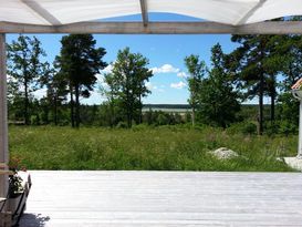 Beautiful house with lakeview on northern Gotland