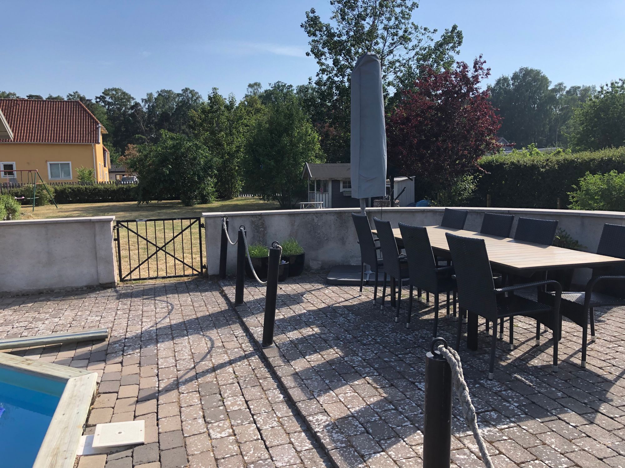 Trevlig villa med egen pool i Visby – bild 11 av 24