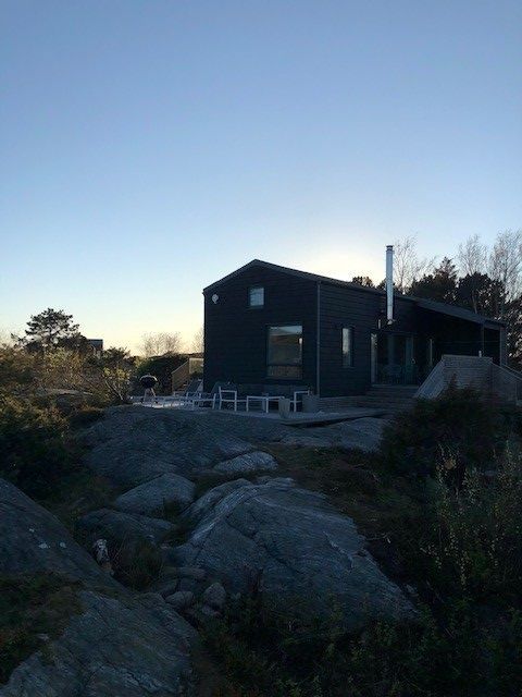 Modernt Hus med Havsutsikt på Knarrholmen – bild 4 av 22