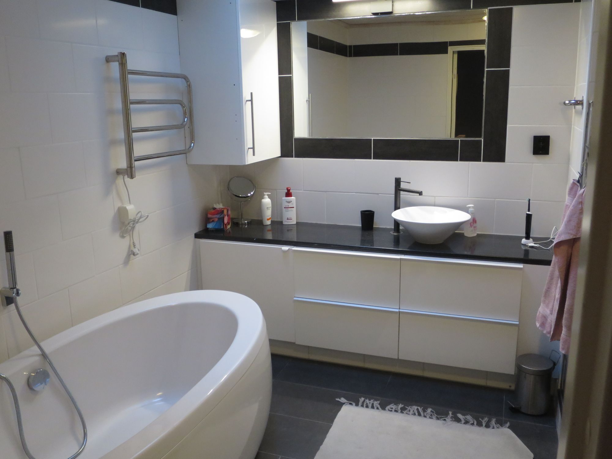 Trevligt radhus i Skanör – bild 13 av 21