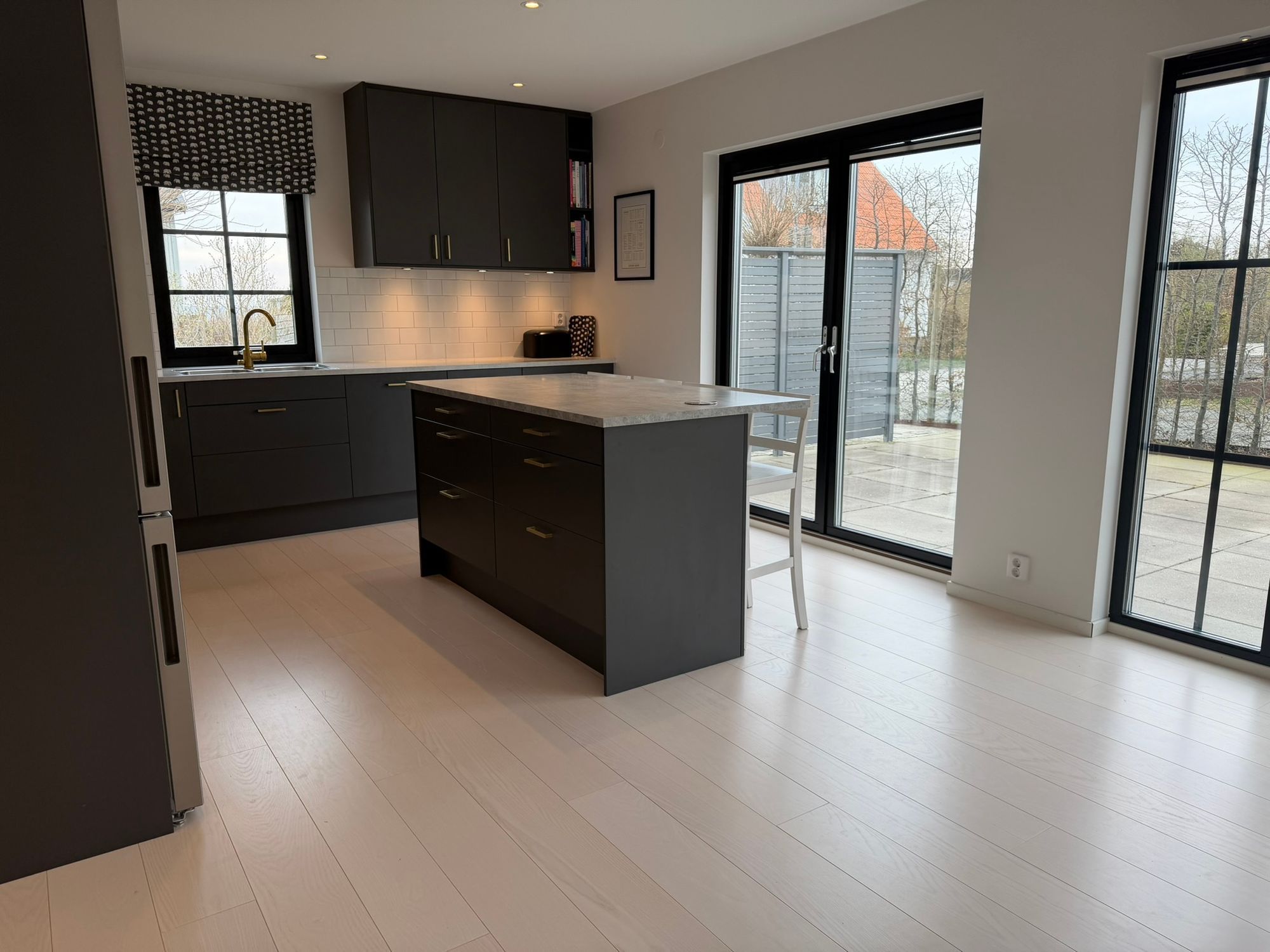 Exklusivt strandnära hus i Kivik – bild 8 av 24