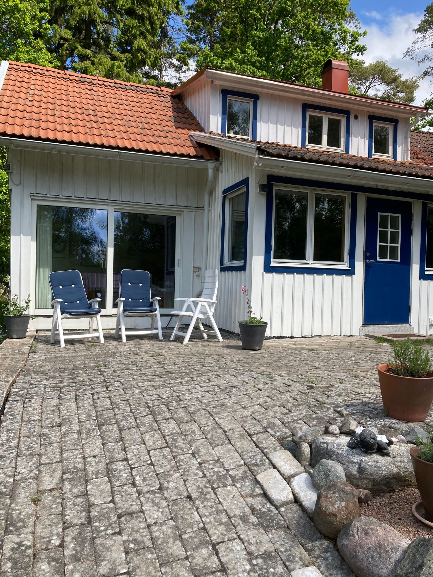 Rymlig stuga i Bokenäs, Bohuslän
