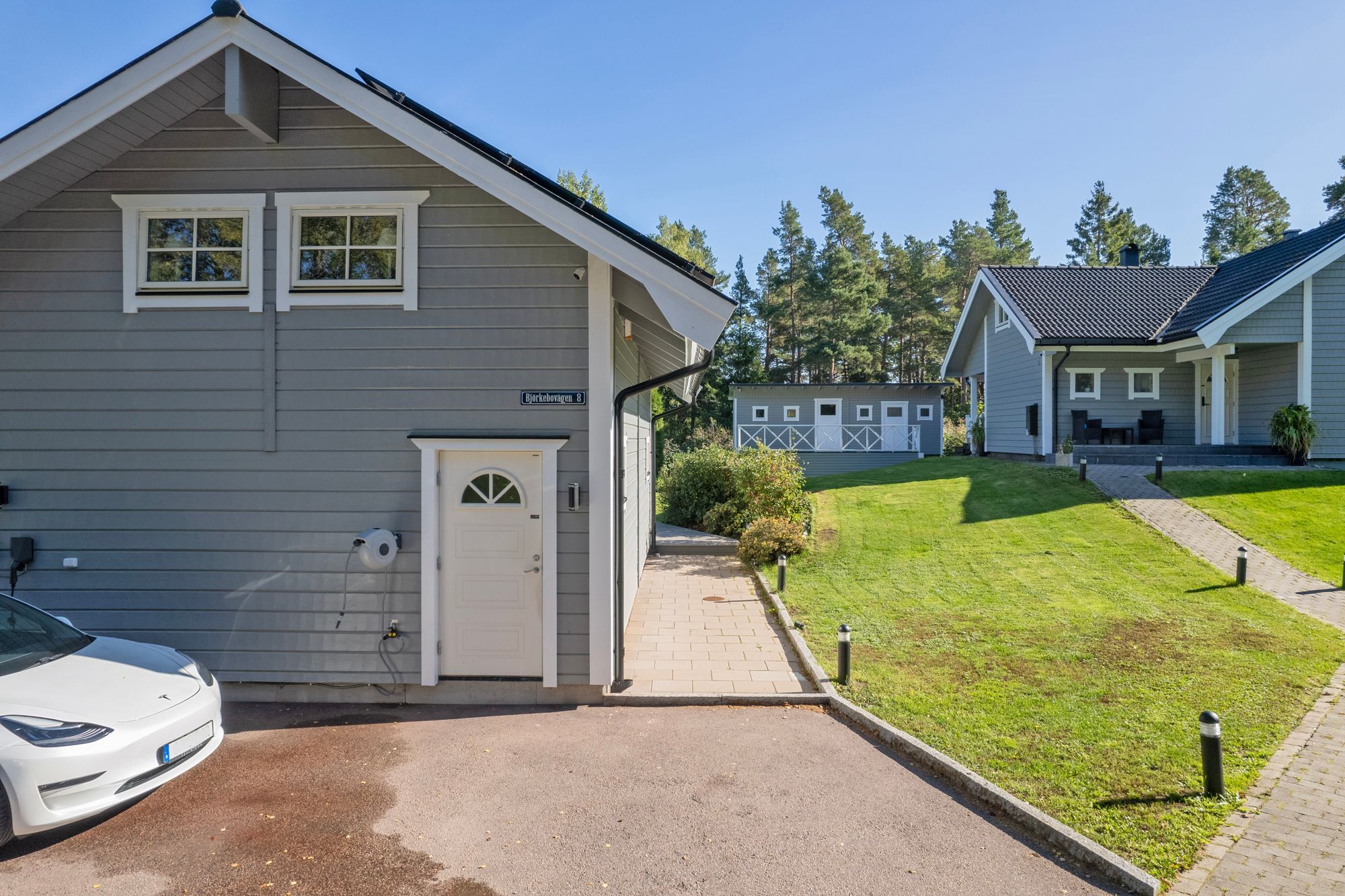 Spastuga med jacuzzi och vedeldad bastu – bild 14 av 15