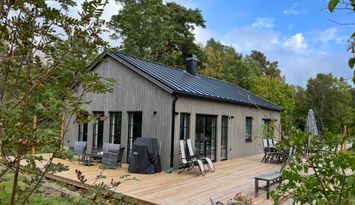 Sommaroas i Ljugarn - nära strand och nöje