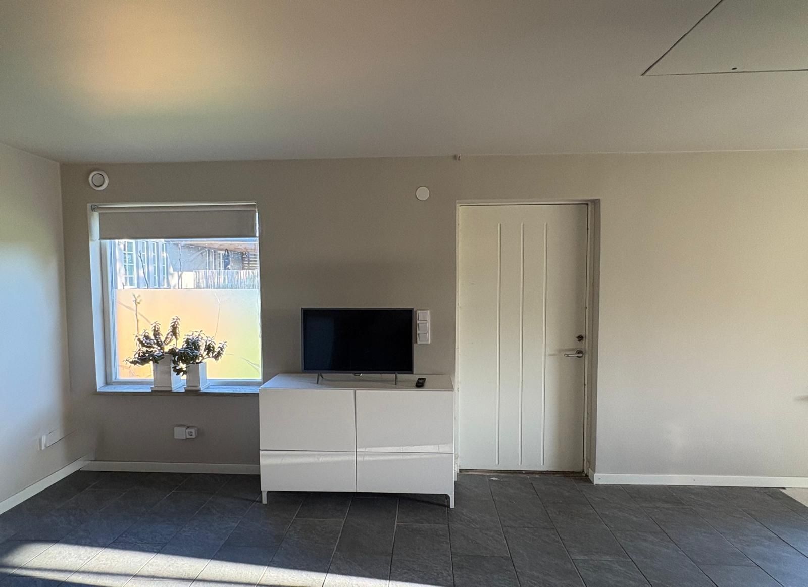 Stuga vid Tegelberga Golfbana – bild 3 av 12