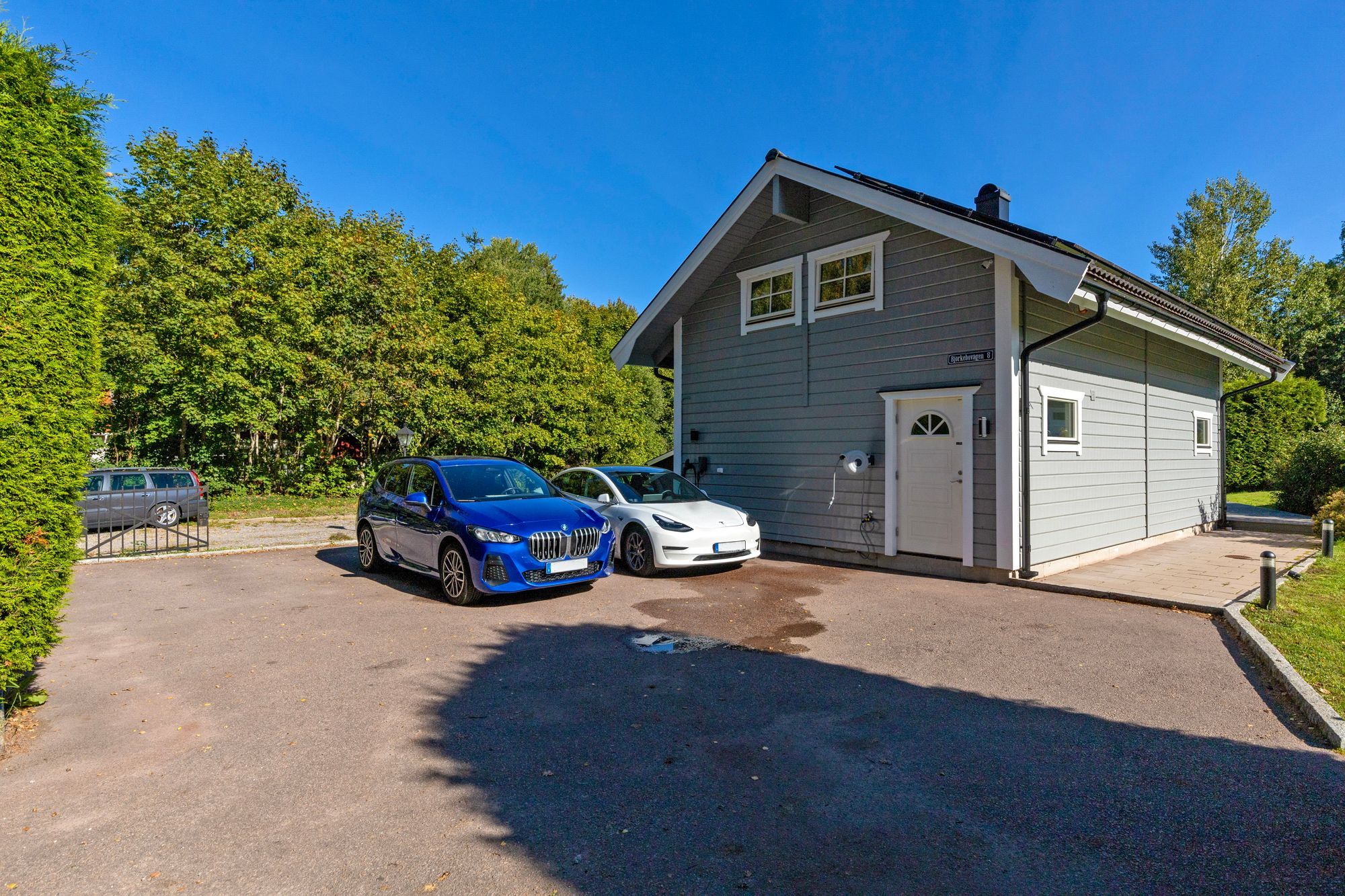Spastuga med jacuzzi och vedeldad bastu – bild 13 av 15
