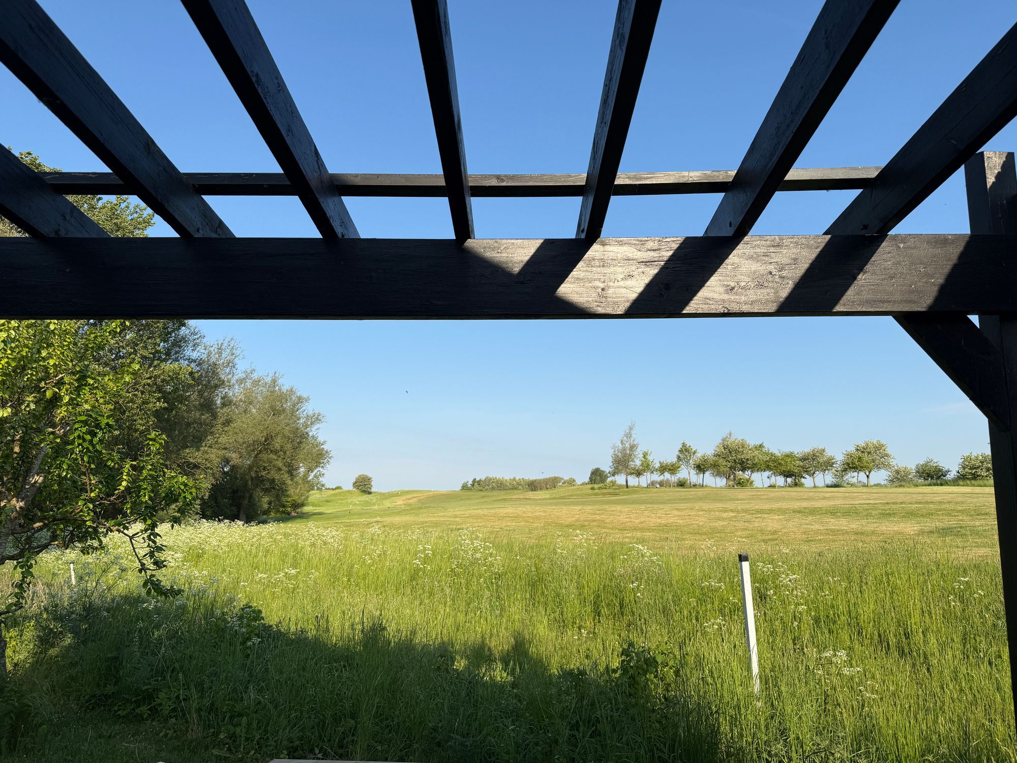 Stuga vid Tegelberga Golfbana – bild 11 av 12