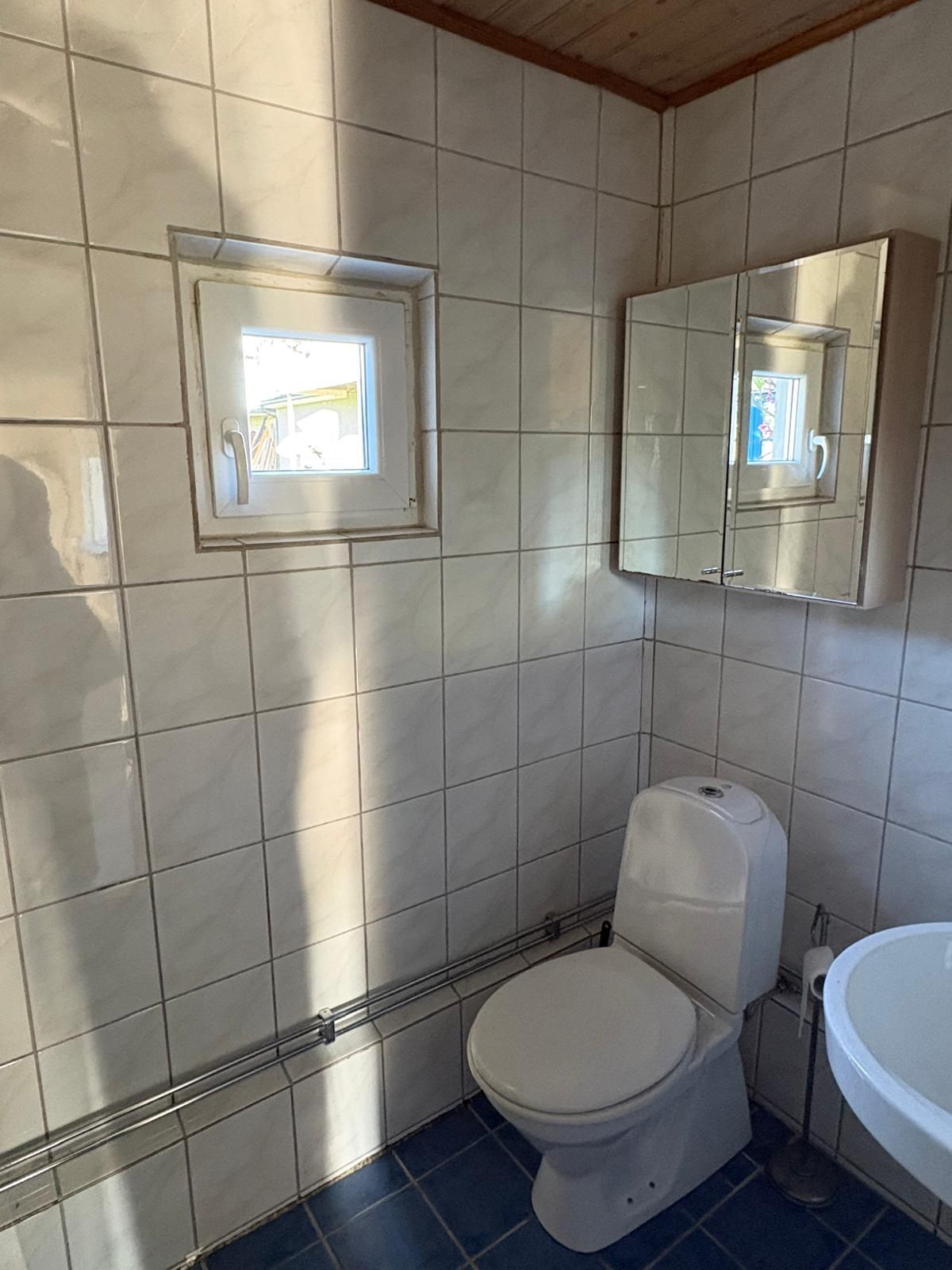 Stuga vid Tegelberga Golfbana – bild 9 av 12