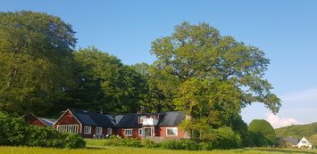 Idyllic summer house at peninsula Bjärehalvön