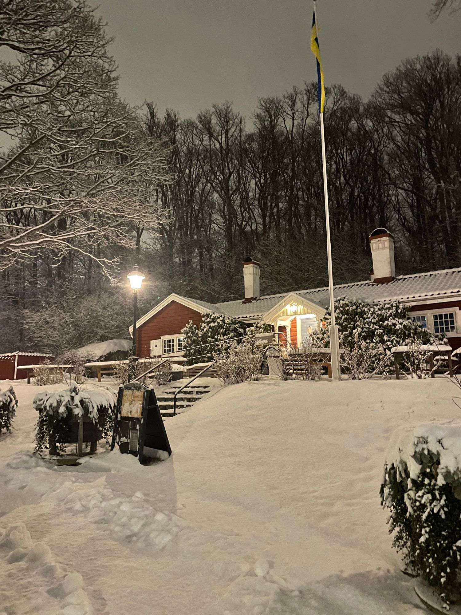 Mysig stuga på Hästö – bild 19 av 21